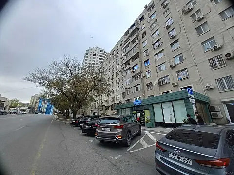 Satılır 3 otaqlı mənzil 72 m² — Bakı 3 otaq 72.00 m²
