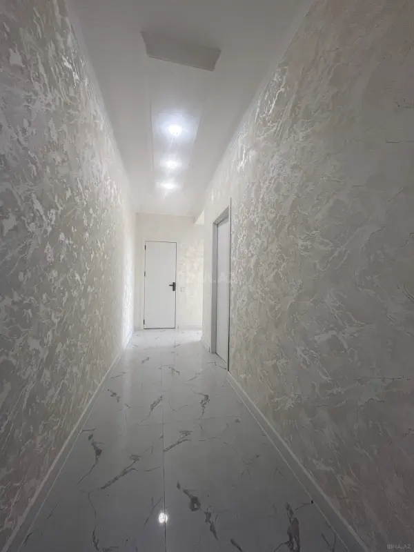 Satılır 2 otaqlı mənzil 57 m²