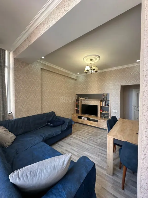 Satılır 3 otaqlı mənzil 100 m²