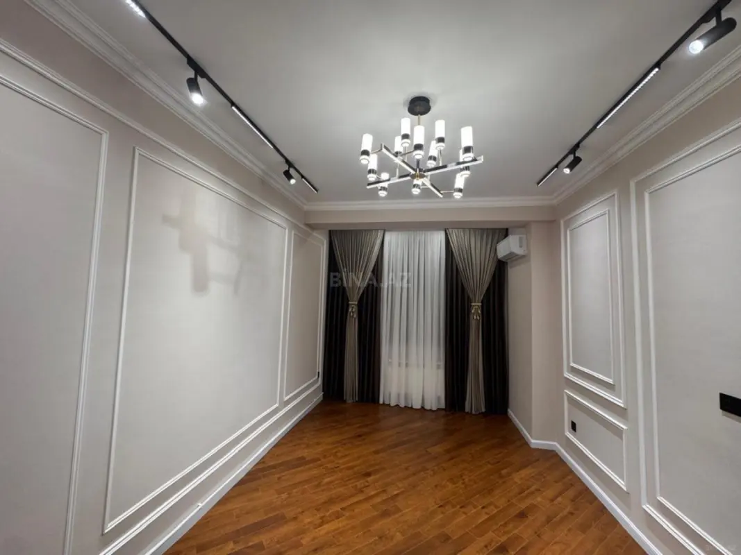 Satılır 2 otaqlı mənzil 66 m²