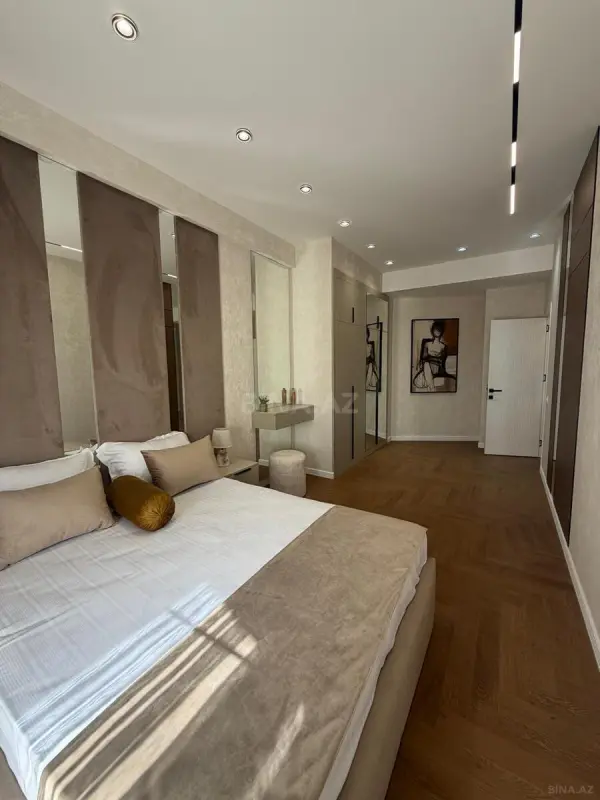 Satılır 2 otaqlı mənzil 70 m²