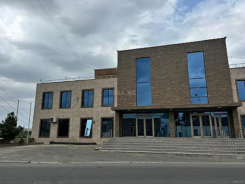 Kirayə verilir 12 otaqlı ofis 26 m² — Gəncə 12 otaq 26.00 m²