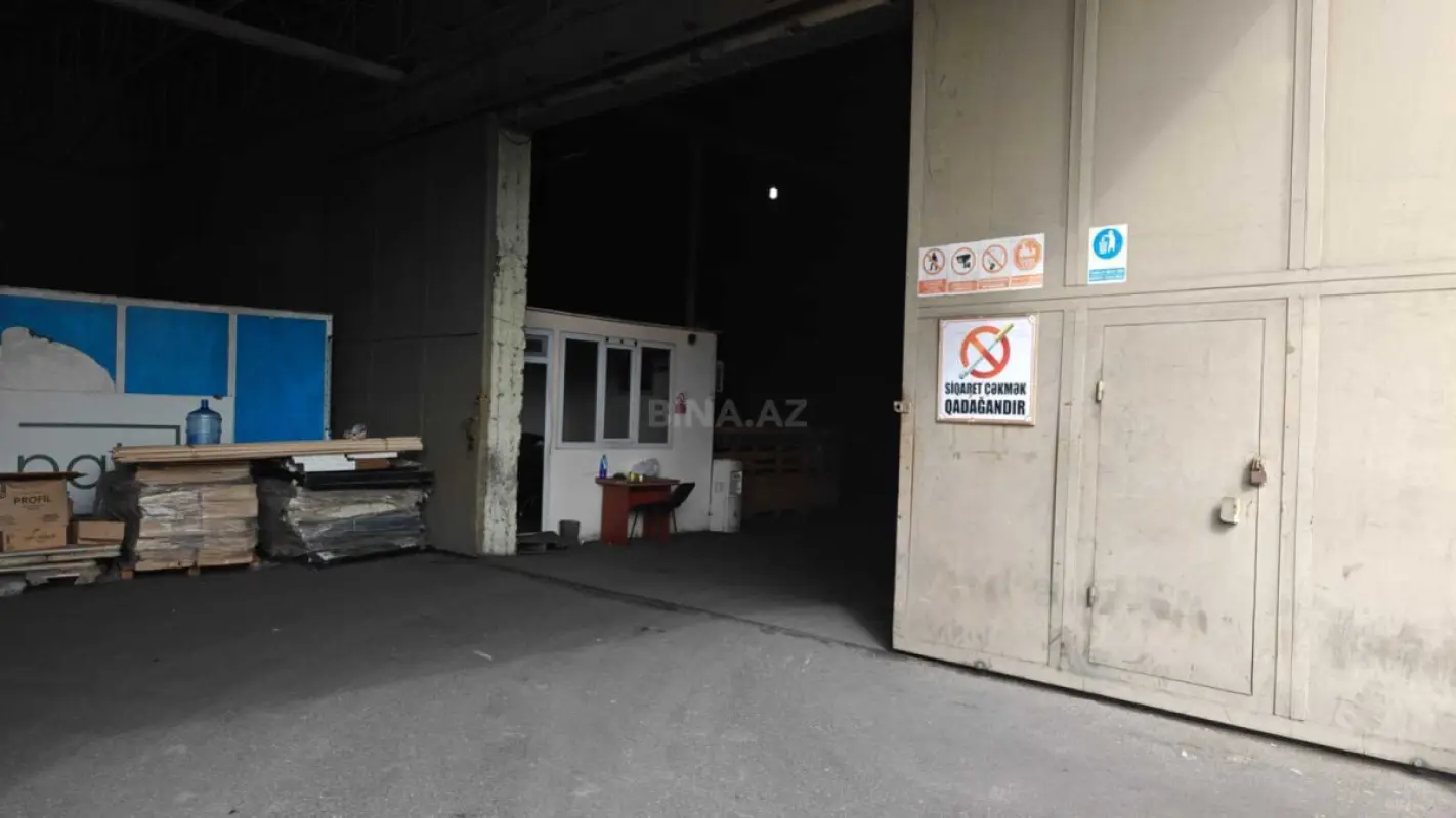 Kirayə verilir obyekt 2300 m²