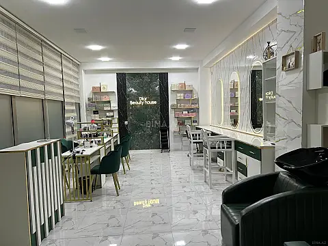 Kirayə verilir obyekt 61 m² — Bakı, Xətai 61.00 m²