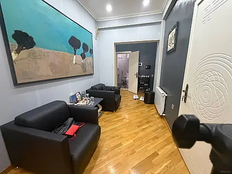 Satılır 3 otaqlı mənzil 90 m² — Bakı, Nizami 3 otaq 90.00 m²