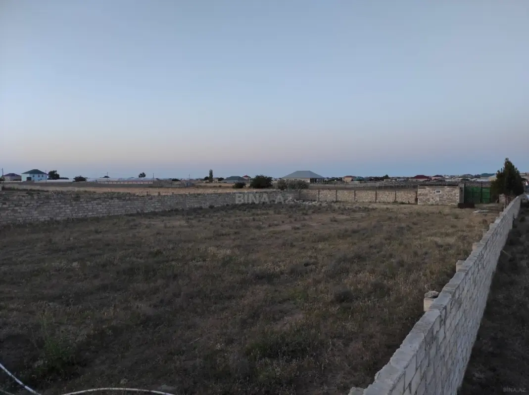 Kirayə verilir torpaq sahəsi 18 m²