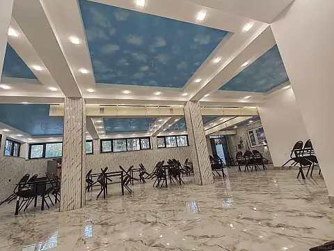 Kirayə verilir obyekt 256 m² — Xırdalan 256.00 m²