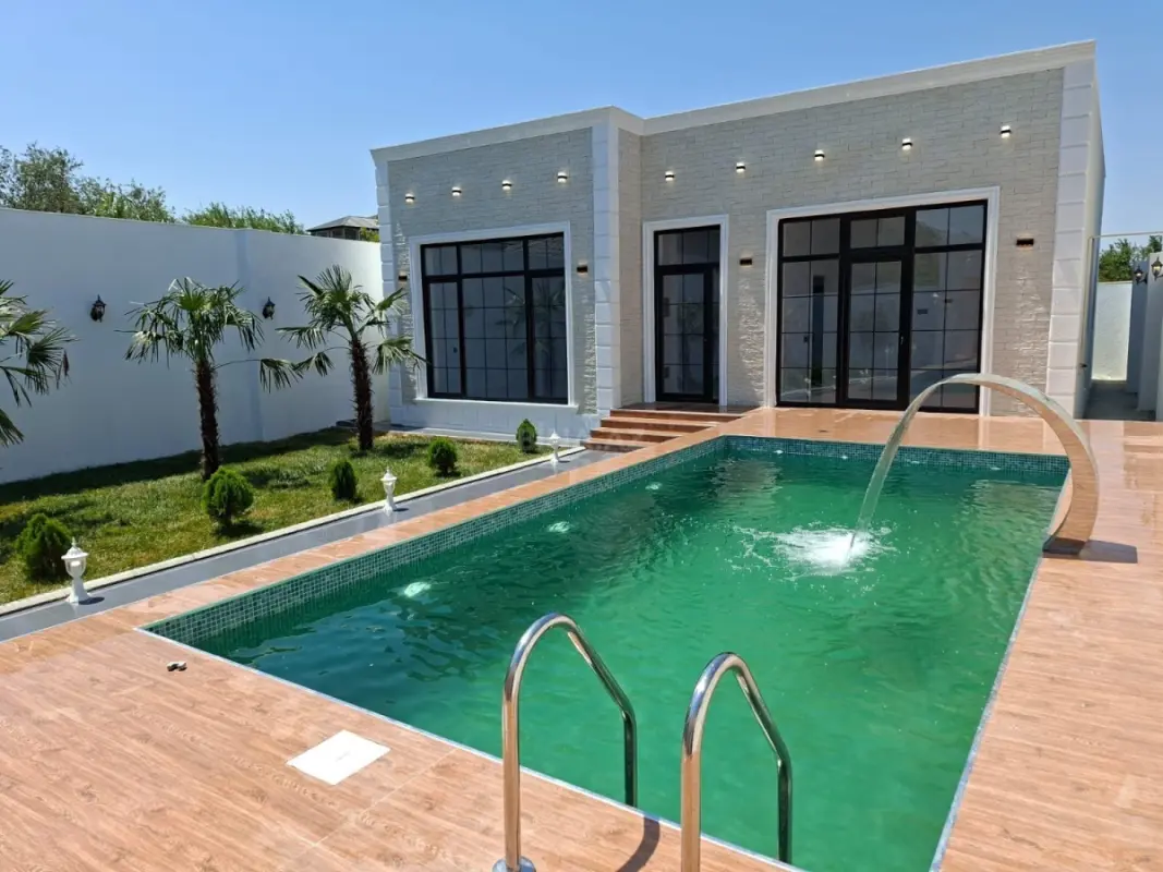 Satılır 4 otaqlı həyət evi 160 m²