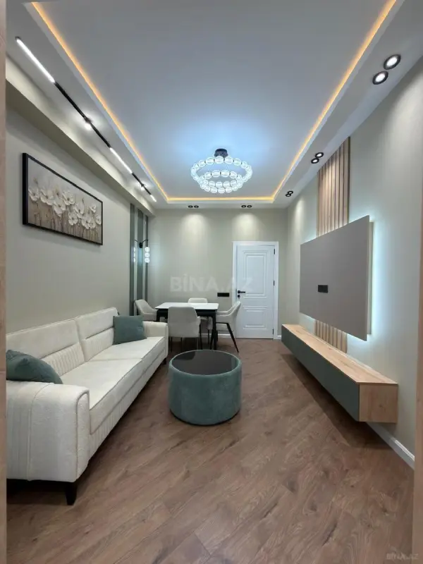 Satılır 2 otaqlı mənzil 52 m²