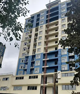 Satılır 1 otaqlı mənzil 45 m² — Bakı, İnşaatçılar 1 otaq 45.00 m²