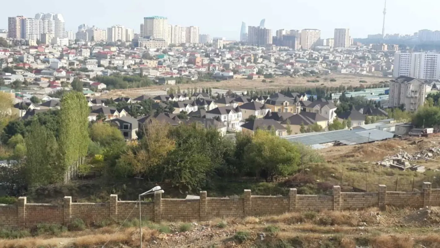 Satılır 2 otaqlı mənzil 62 m²