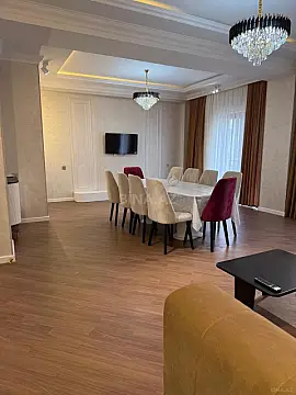 Kirayə verilir 3 otaqlı mənzil 145 m² — Bakı 3 otaq 145.00 m²
