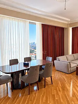 Satılır 3 otaqlı mənzil 111 m² — Bakı 3 otaq 111.00 m²