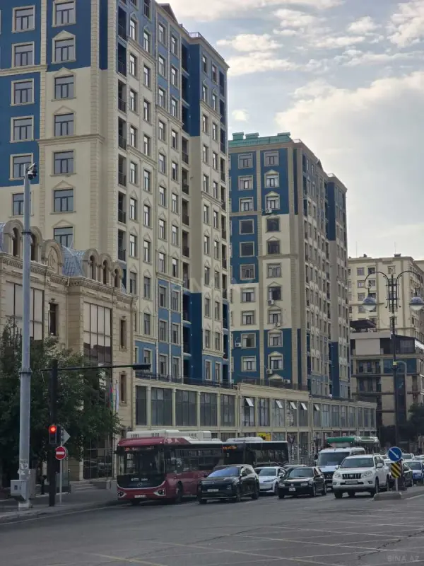 Satılır 3 otaqlı mənzil 97.5 m²