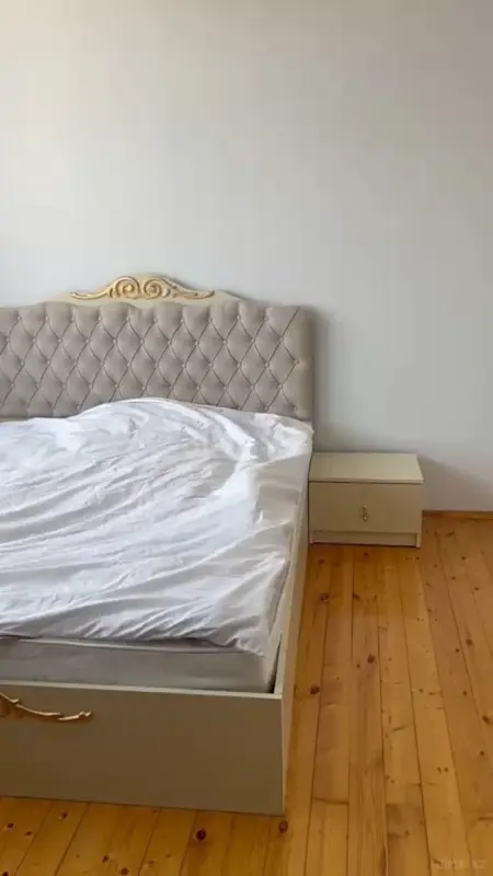 Kirayə verilir 2 otaqlı mənzil 61 m²