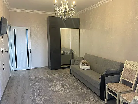 Satılır 2 otaqlı mənzil 45 m² — Bakı, Memar Əcəmi yanı 2 otaq 45.00 m²