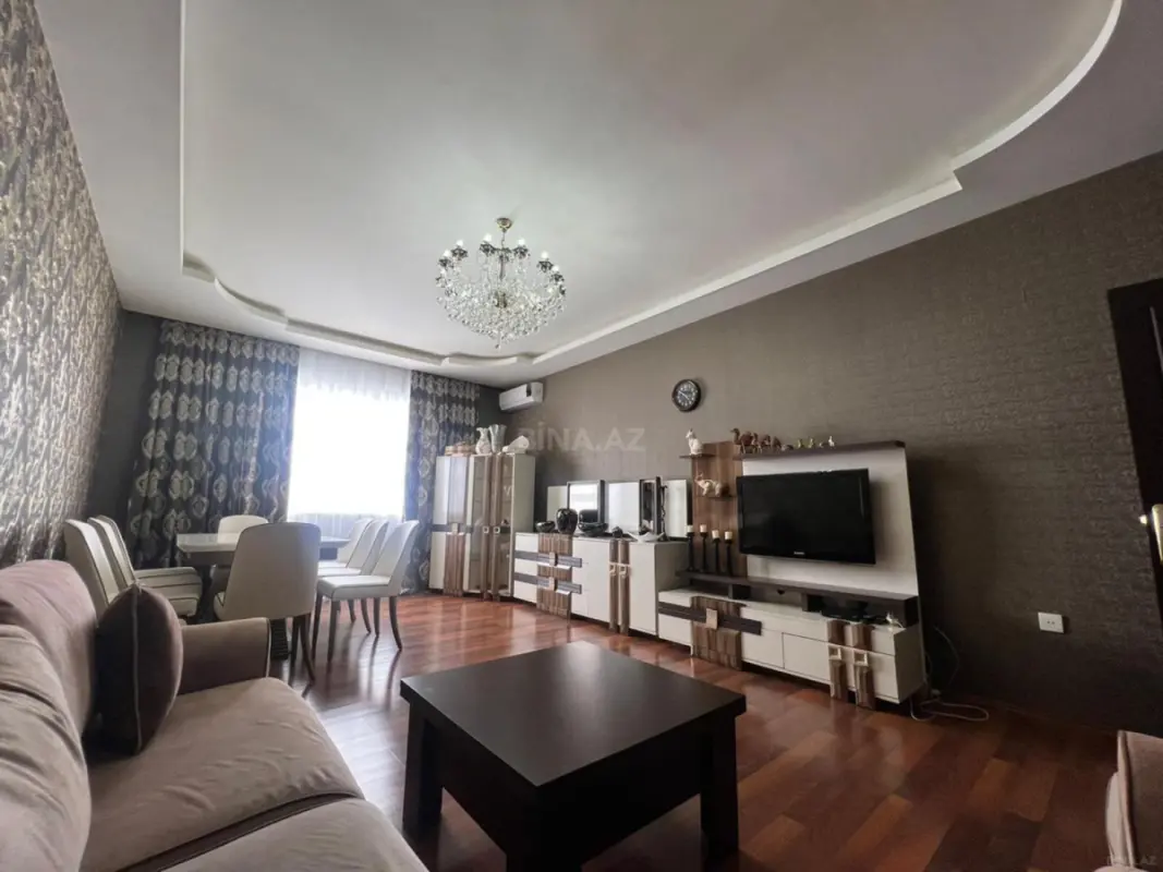 Satılır 2 otaqlı mənzil 100 m²