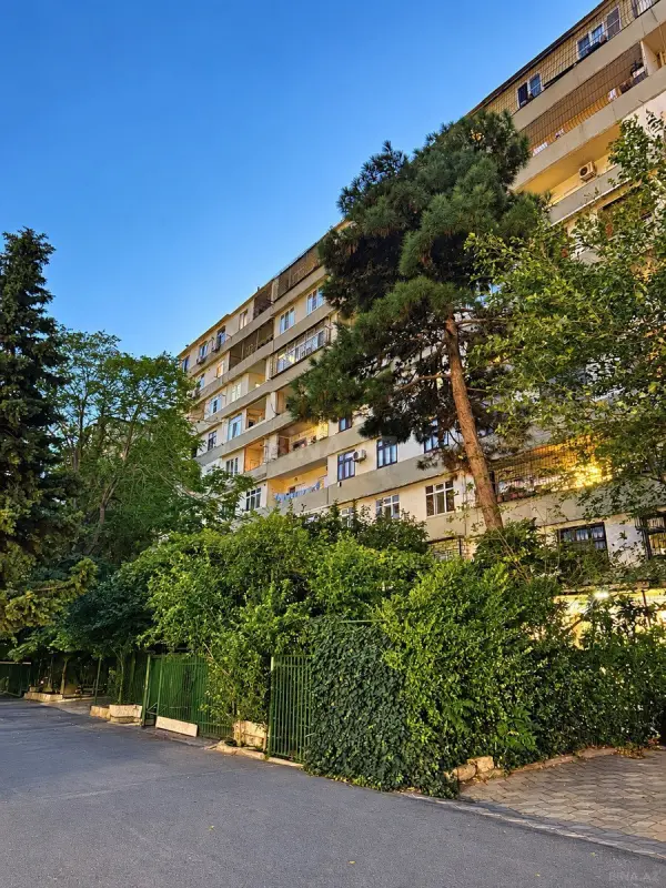 Satılır 1 otaqlı mənzil 35 m²