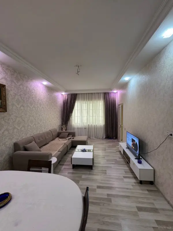 Satılır 6 otaqlı həyət evi 160 m²