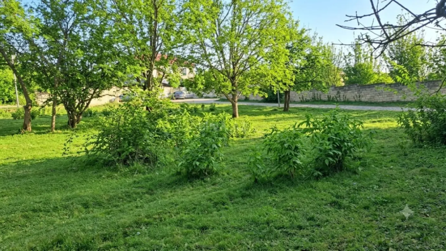 Satılır torpaq sahəsi 10 m²