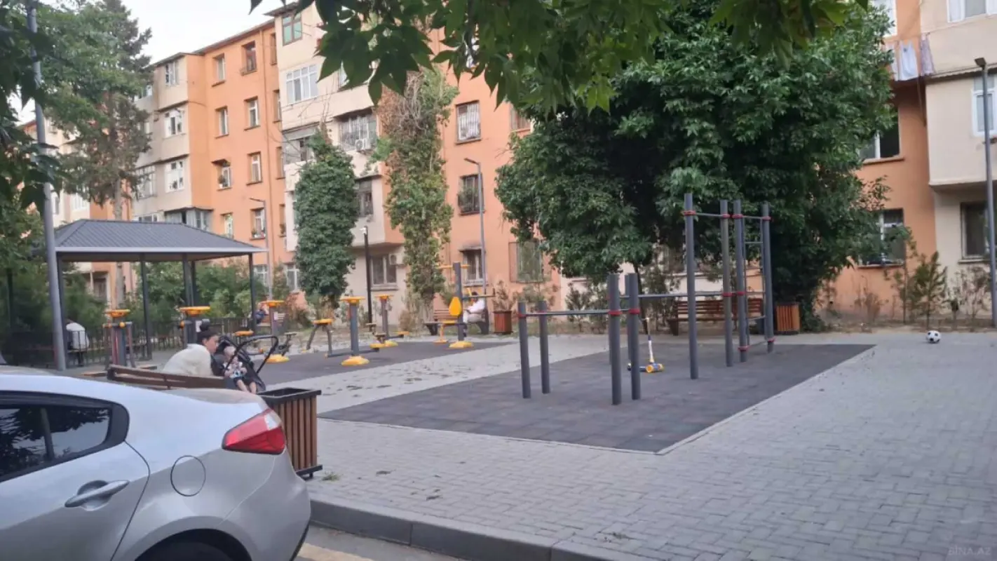 Satılır 4 otaqlı mənzil 90 m²