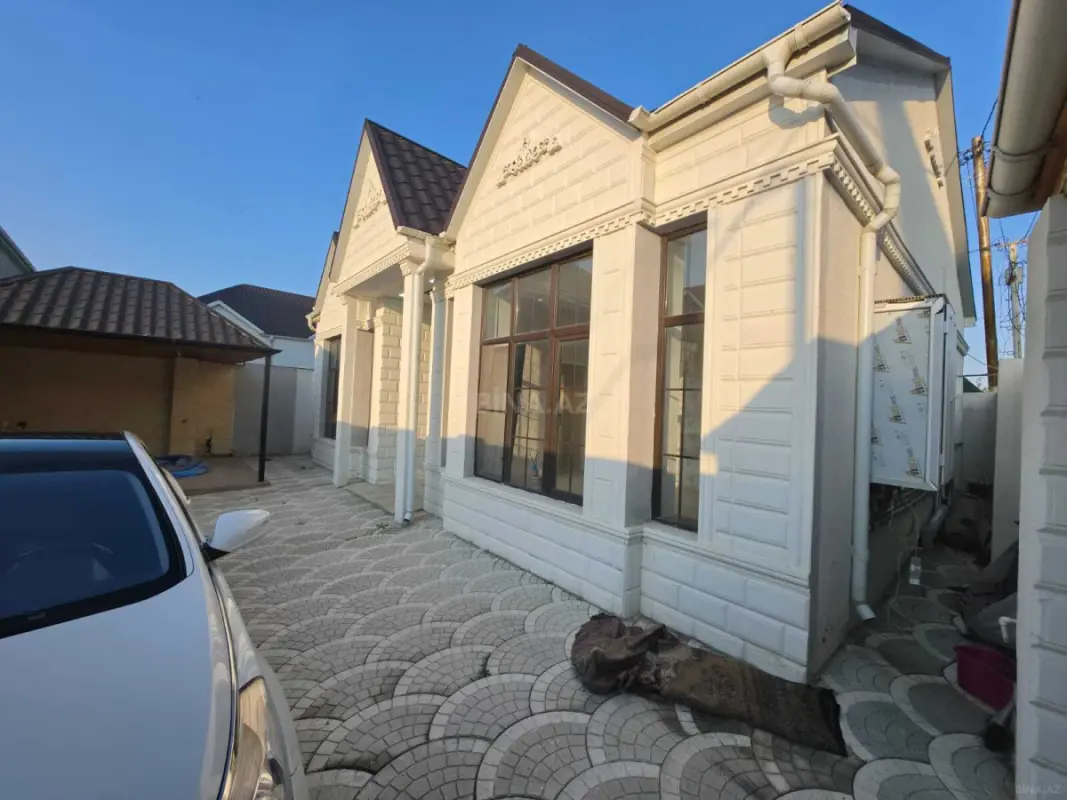 Satılır 4 otaqlı həyət evi 100 m²