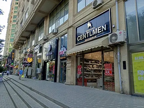 Satılır 4 otaqlı mənzil 80 m² — Bakı, İnşaatçılar 4 otaq 80.00 m²