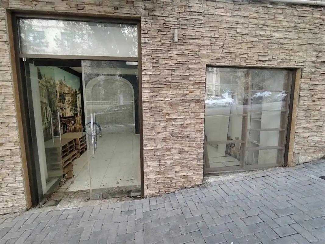 Kirayə verilir obyekt 35 m²