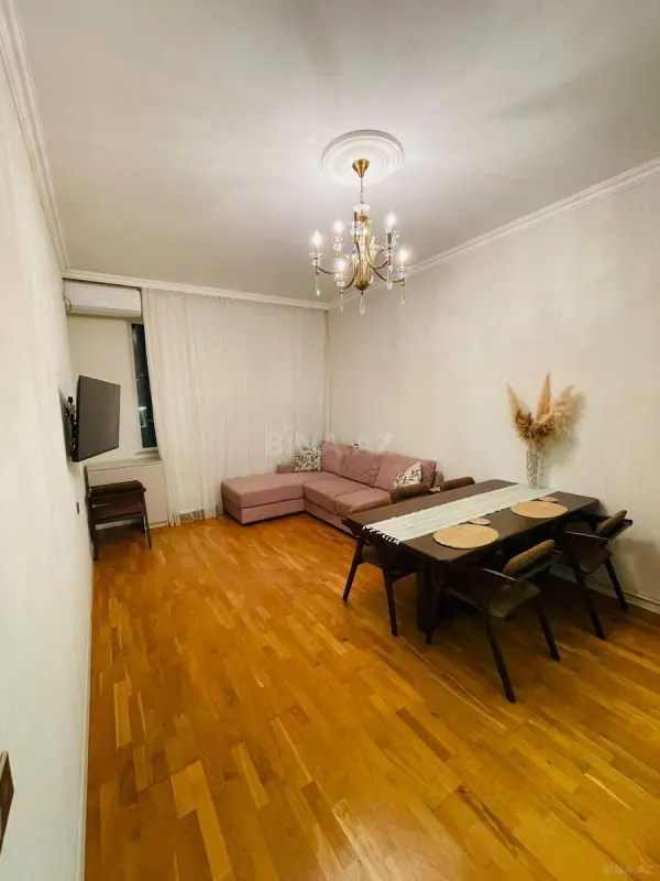 Satılır 2 otaqlı mənzil 52 m²