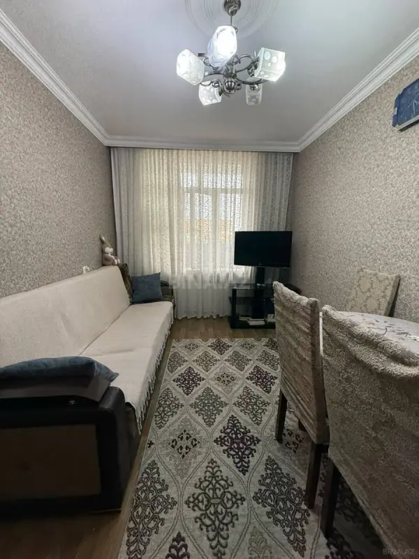 Satılır 2 otaqlı mənzil 45 m²