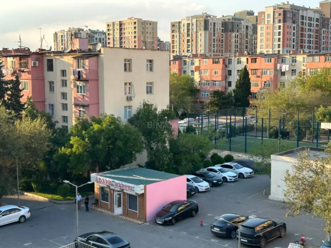 Satılır 1 otaqlı mənzil 38 m²