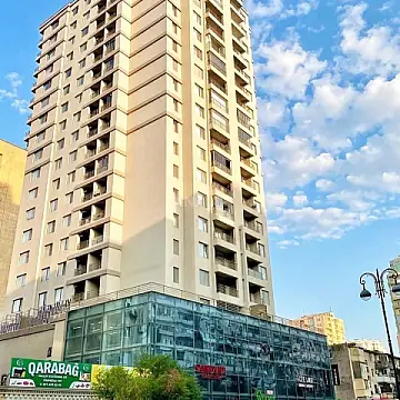 Satılır 3 otaqlı mənzil 97 m² — Bakı, İnşaatçılar 3 otaq 97.00 m²