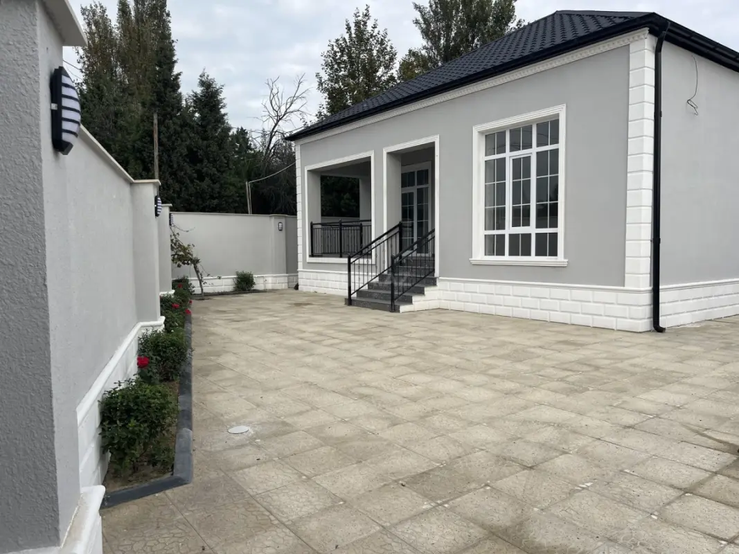 Satılır 4 otaqlı həyət evi 117 m²