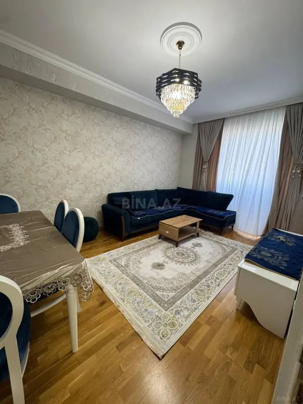 Satılır 2 otaqlı mənzil 66 m²