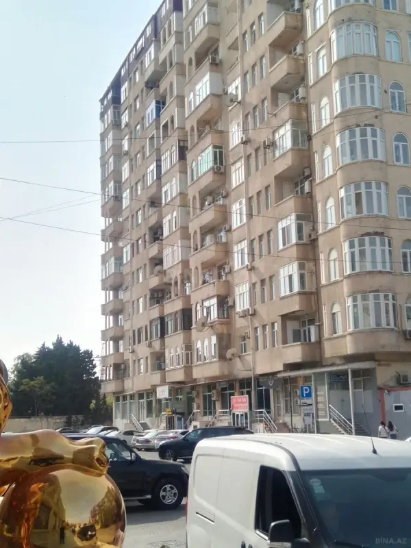 Satılır 2 otaqlı mənzil 96 m²
