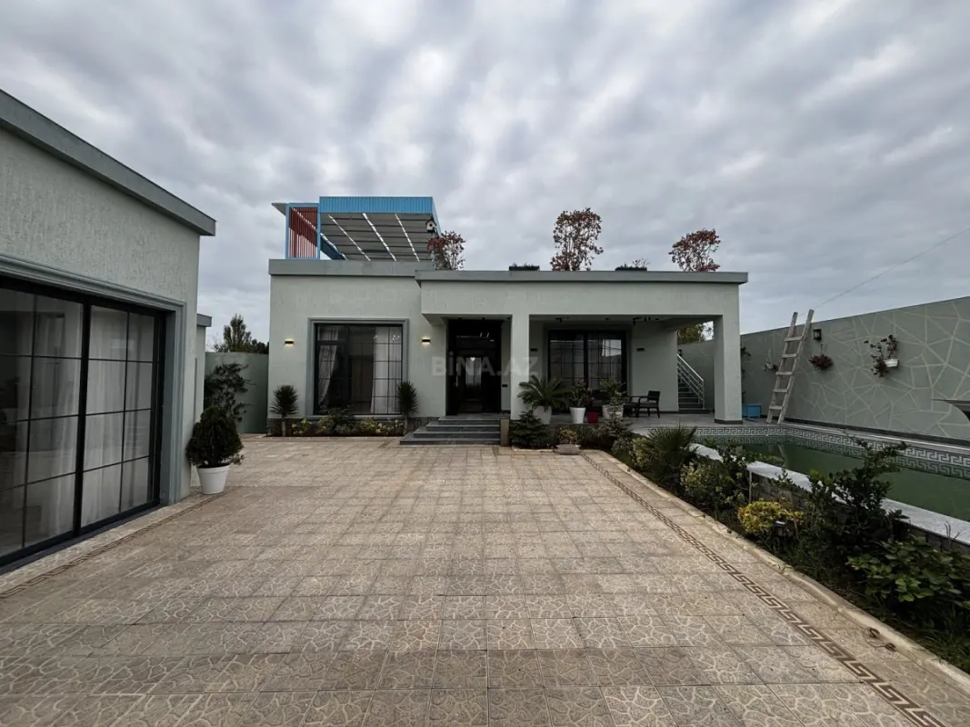 Satılır 4 otaqlı həyət evi 135 m²