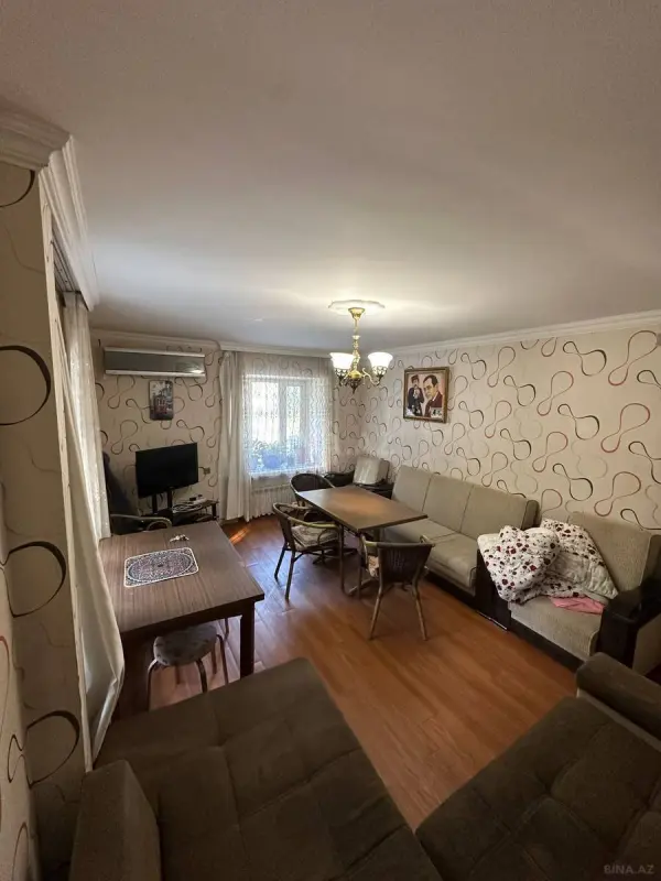 Satılır 2 otaqlı mənzil 58 m²