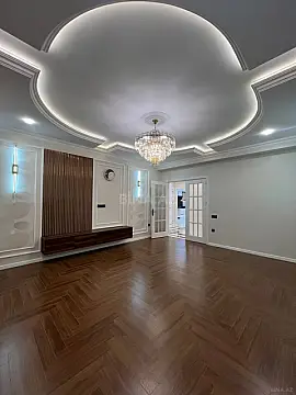 Satılır 3 otaqlı mənzil 120 m² — Bakı, İnşaatçılar 3 otaq 120.00 m²