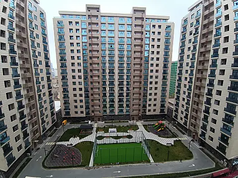 Satılır 3 otaqlı mənzil 121 m² — Bakı 3 otaq 121.00 m²