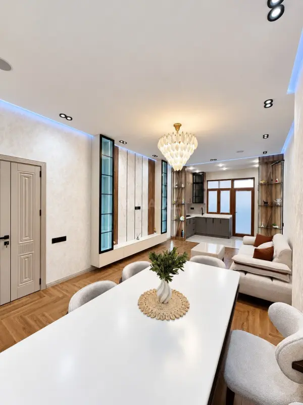 Satılır 3 otaqlı mənzil 108 m²