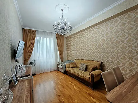 Satılır 2 otaqlı mənzil 70 m² — Bakı 2 otaq 70.00 m²