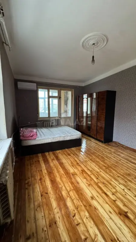 Satılır 1 otaqlı mənzil 38.6 m²