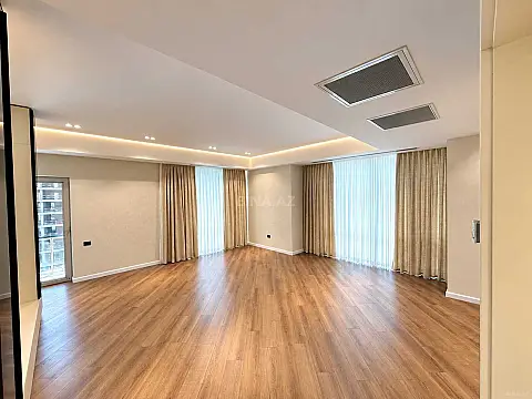 Satılır 3 otaqlı mənzil 148 m² — Bakı 3 otaq 148.00 m²