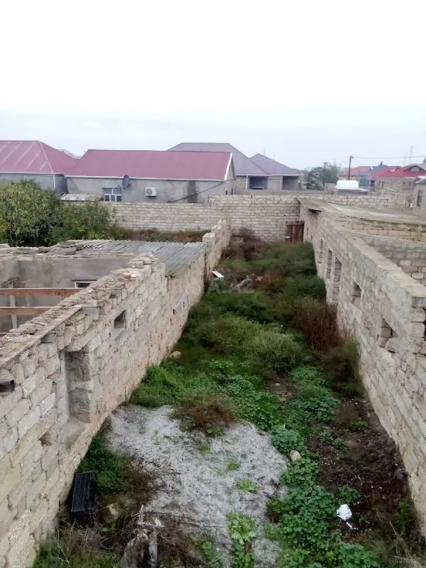 Satılır torpaq sahəsi 4 m²