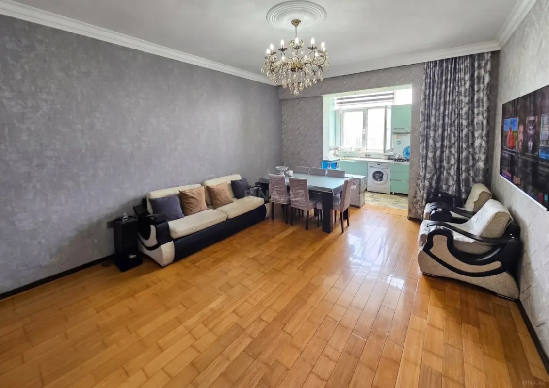 Satılır 3 otaqlı mənzil 84 m²