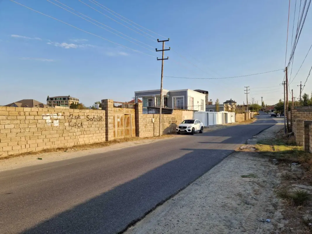 Satılır torpaq sahəsi 12 m²