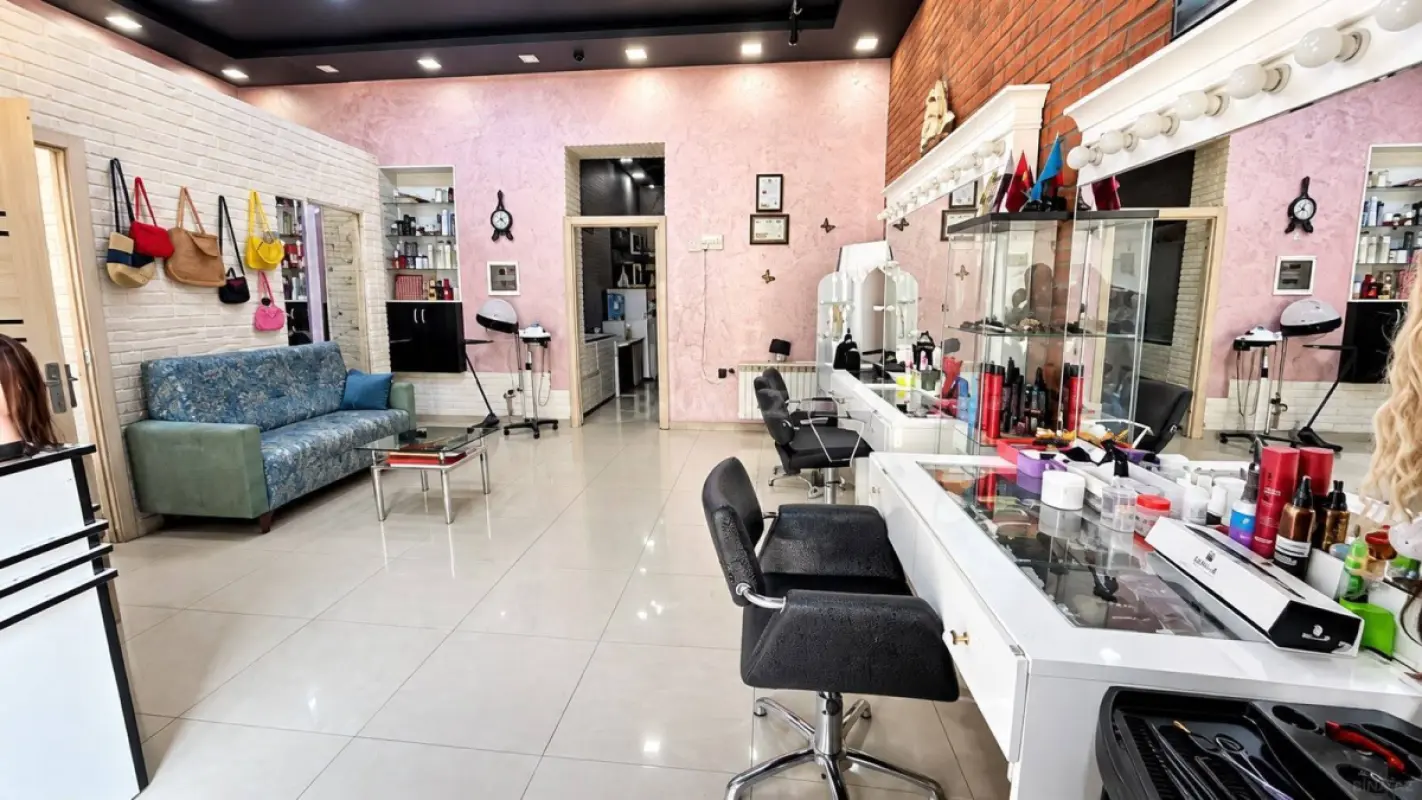 Satılır 4 otaqlı mənzil 76 m²