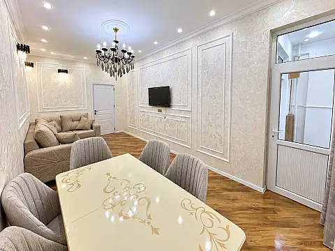 Satılır 2 otaqlı mənzil 61 m² — Bakı 2 otaq 61.00 m²