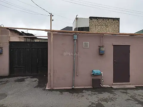 Satılır 10 otaqlı həyət evi 200 m² — Bakı 10 otaq 200.00 m²