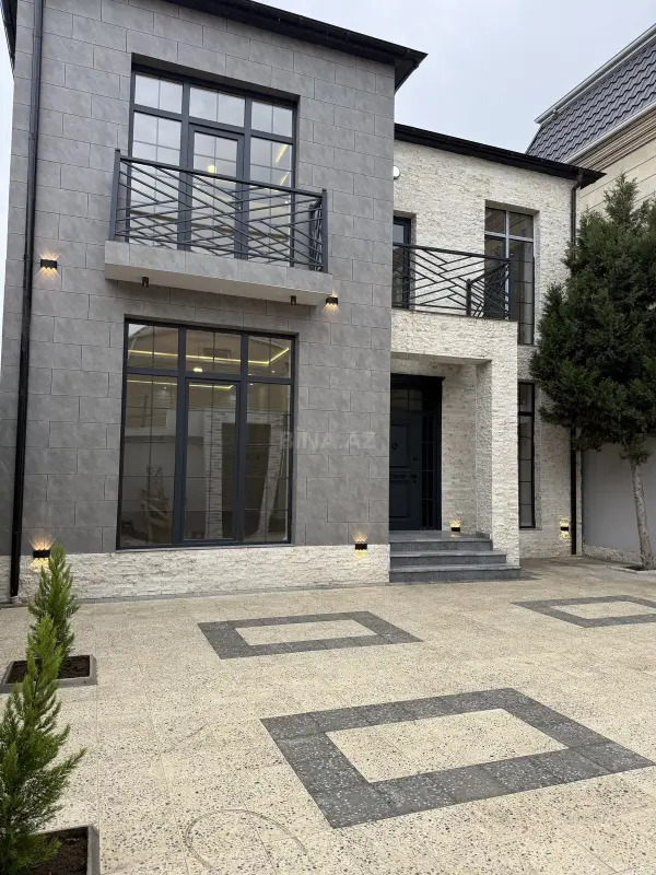 Satılır 4 otaqlı həyət evi 200 m²
